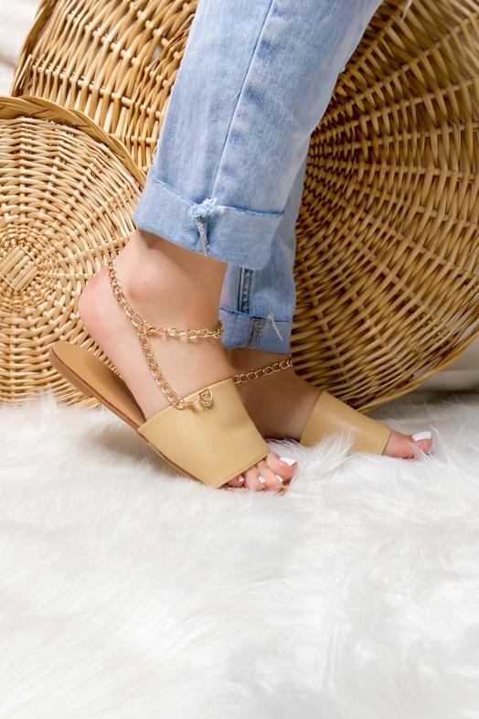 Sandales Femme Chaines Bout Carre Beige Blooshop
